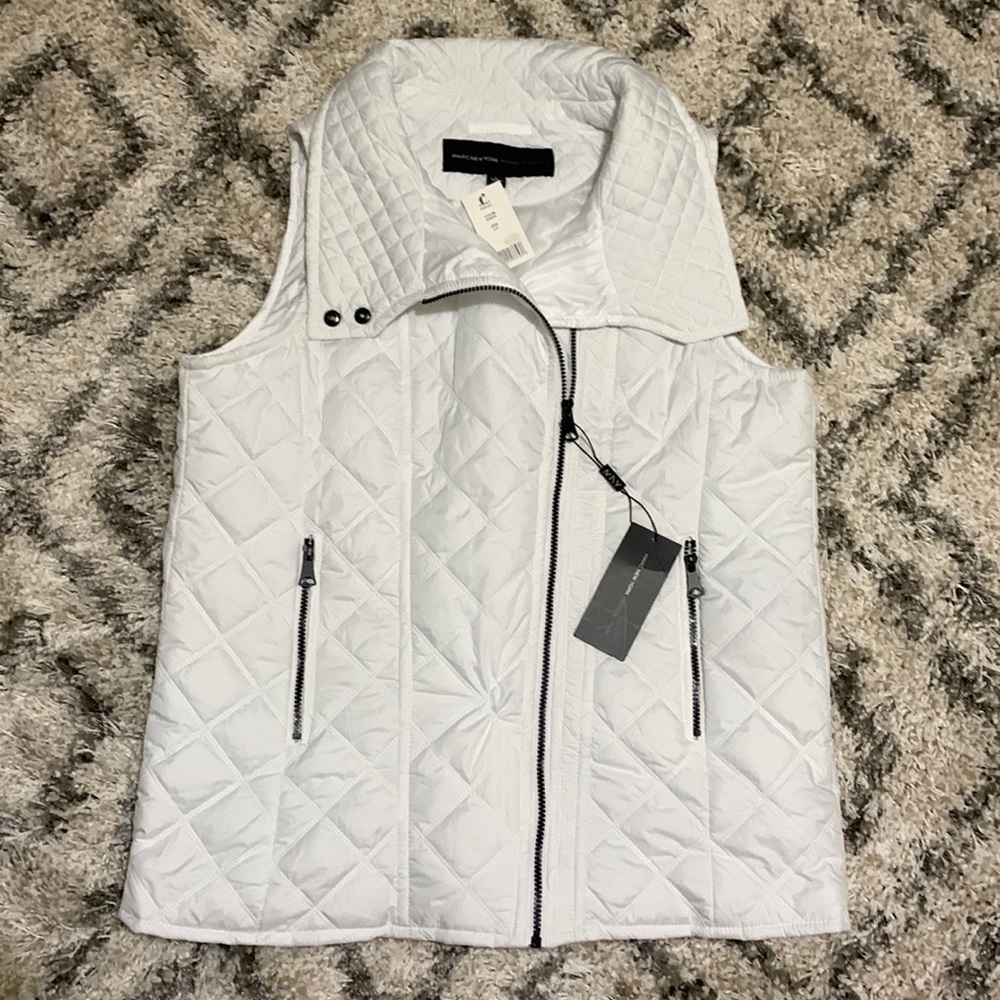 Sleeveless Vest | Andrew Marc